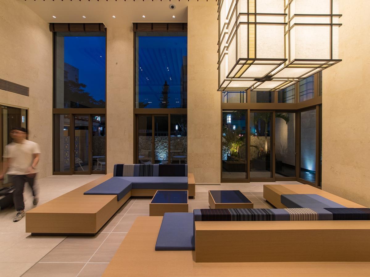 Jr Kyushu Hotel Blossom Naha Exterior foto